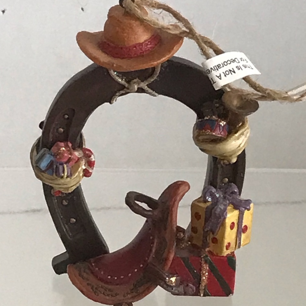 Horseshoe Saddle Western Cowboy Hat Resin Christmas Ornament - NWOT